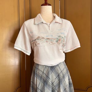Vintage pique polo in white with safari embroideries, size M