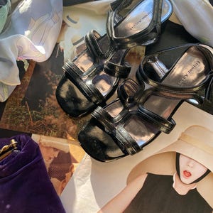 Etienne Aigner heeled sandals in black, size 7 1/2