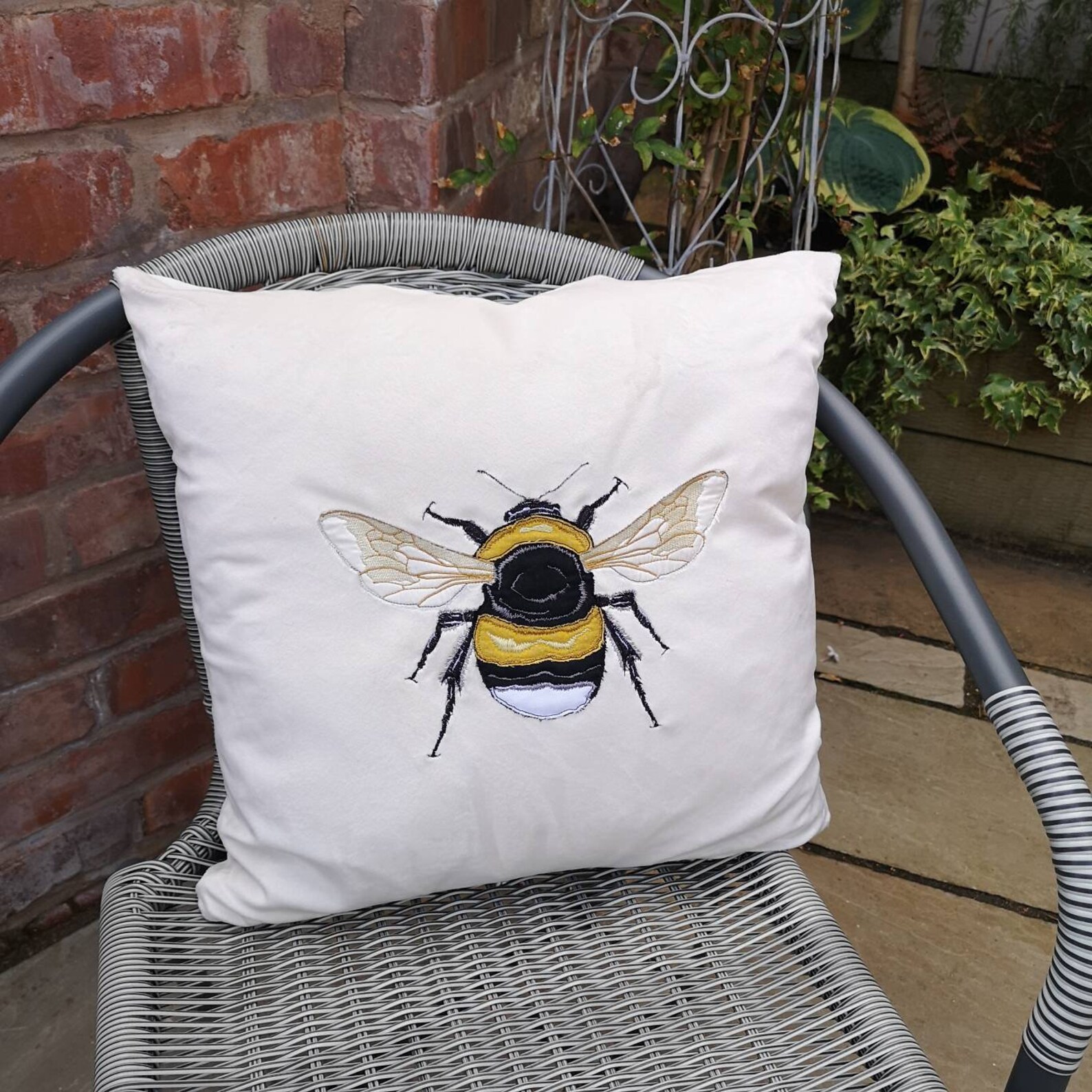 Luxurious velvet bee cushion cover. Etsy