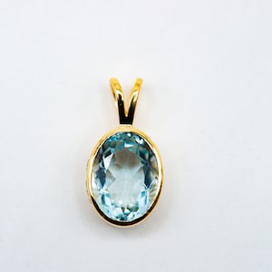 14k aquamarine necklace, Aquamarine gold pendant, Yellow gold aquamarine pendant, Natural aquamarine necklace, 14k gold aquamarine pendant,