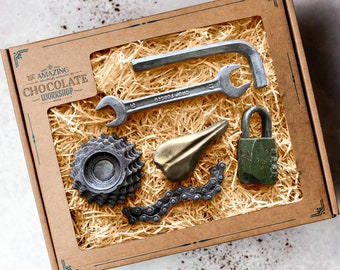 Realistic Handmade Chocolate Cycling / Bike Gift Box - Award-winning Small British Business - Plastic-free - Eco-friendly Christmas Gifts