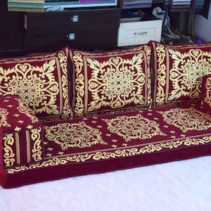 Oriental Floor Sofa: Moroccan Bohemian Decor with Cushions