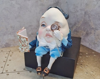 humpty dumpty OOAK art author's collectible doll made of polymer clay