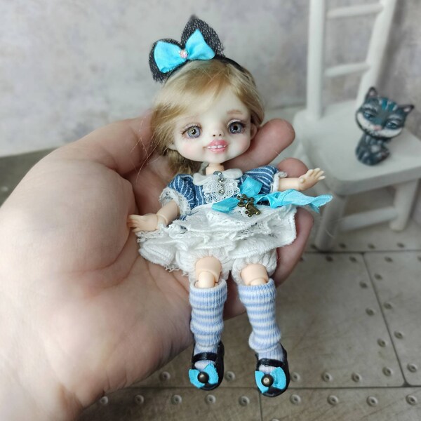Alicia en el país de las maravillas y el gato de Cheshire, obitsu 11, La muñeca de autor para arcilla polimérica