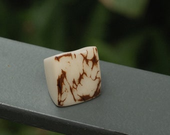 Elegant White Artistic Ring. Chunky Big Tagua Nut Jewelry. Artisan Handmade Statement Ring. Bold Cocktail Accessory for Women. Art Deco Ring