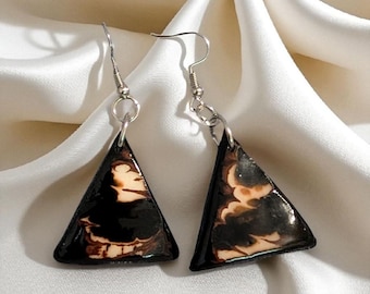 Black & White Triangle Tagua Nut Earrings – Handmade Eco-Friendly Geometric Statement Jewelry for Women