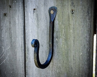 Kleiner handgeschmiedeter J-Haken - Kleiderhaken, Topfhaken, Eisenhaken - Traditionelle Schmiedemethoden vom Bärtigen Schmied