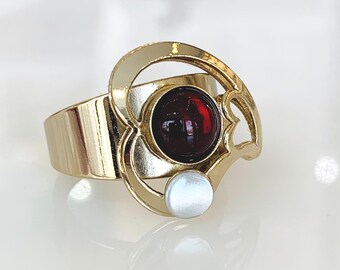 Gold Red Heart Ring, Christophe Poly Ring (R), Red Stone Ring, Canadian designer jewelry