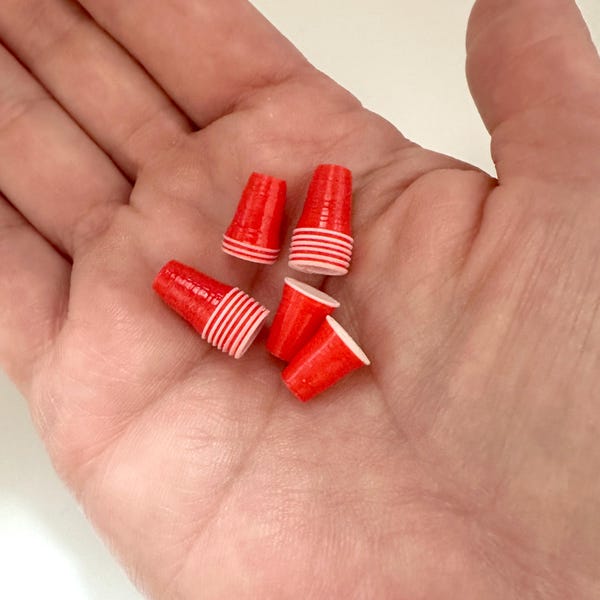 1/12 Scale Dollhouse Miniature Party Cups