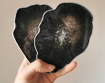 Black and silver geode resin coasters / beauty palette with silver leaf. Handmade. Home wear, home decor