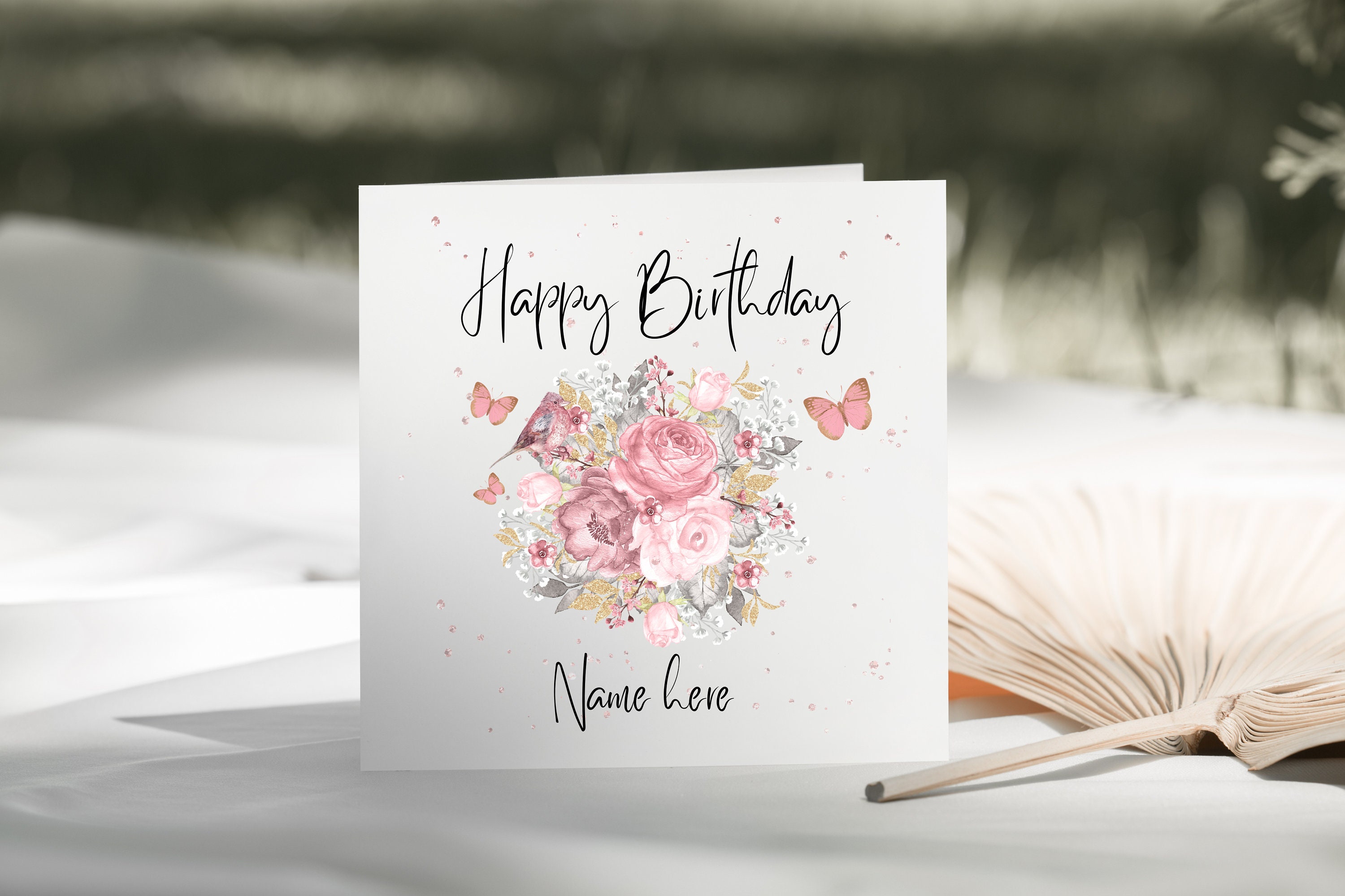 Buon Compleanno Con Fiori E Farfalle - Buon Compleanno Con Fiori E Farfalle - Disegno Di Fiore