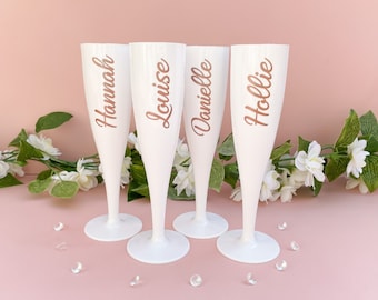 Copas de champán personalizadas, copas de prosecco personalizadas y regalos para despedidas de soltera.