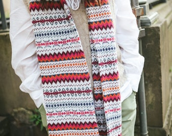 Oatmeal Fairisle wool scarf, made in Scotland from pure new wool. Sustainable gift. Hypoallergenic.