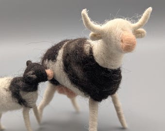 ジャージー牛(羊毛フェルト) ニードルフェルトで作られた子牛（ジャージー牛）の農場動物 - Etsy 日本