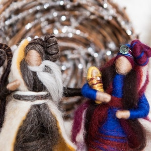Heilige Familie, Maria und Josef, Jesus, Weihnachtskrippe, Waldorf, Naturwolle, Weihnachtsgeschenk