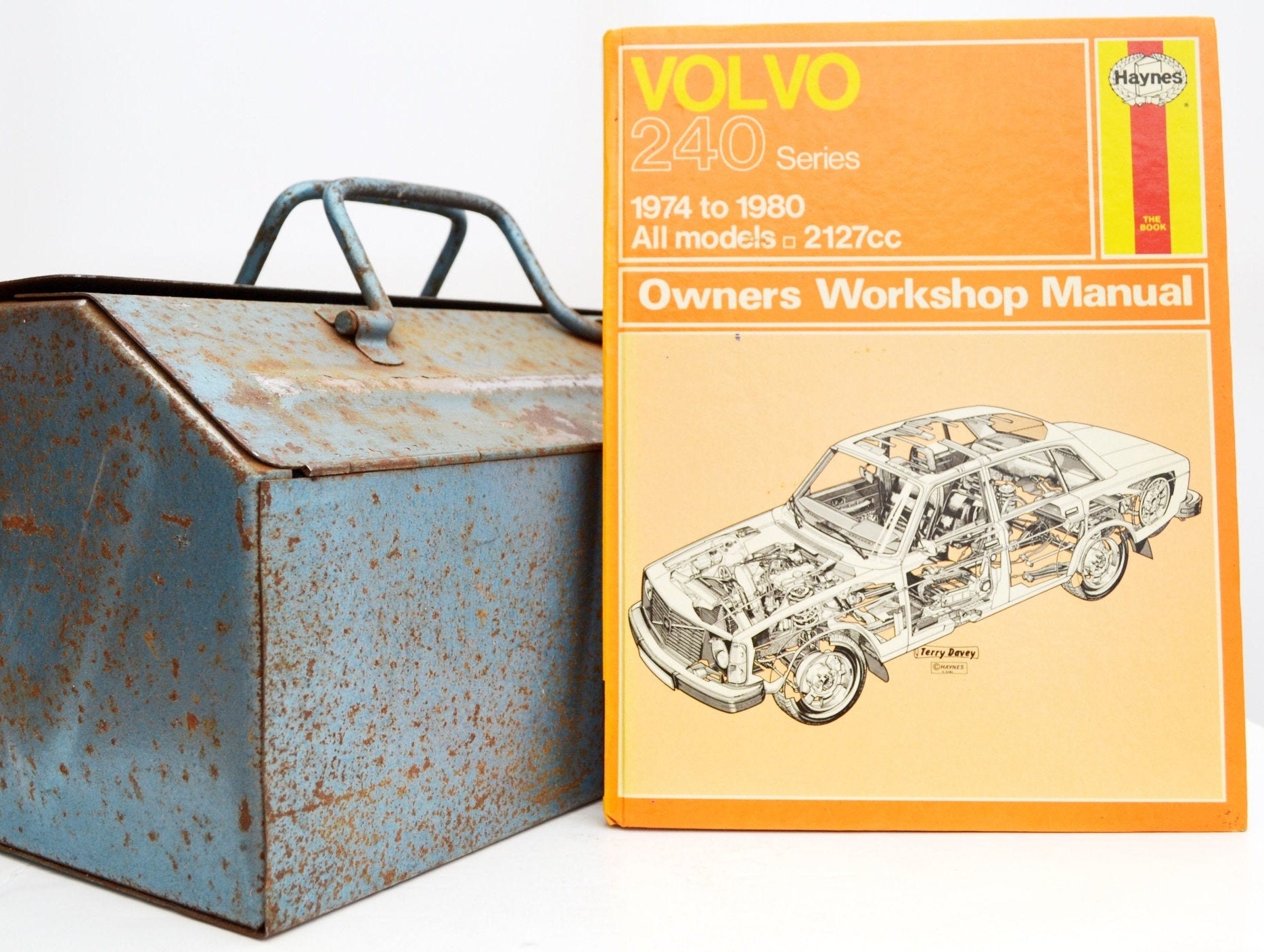 Haynes Volvo Owners Workshop Manual | Volvo 240 Owners Manual