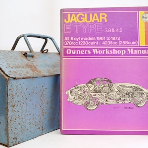 Haynes Jaguar Workshop Manual | Jaguar E-Type Owners Manual | Hardback Book | Birthday Gift | Car Memorabilia | Jaguar Book