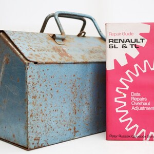 Repair Manual Renault Owners Workshop Manual | Renault 5 Owners Manual | Hardback Book | Birthday Gift | Car Memorabilia | Book for Dad |