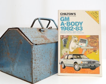Manual de workshop do GM de Chilton | Manual do proprietário de Chevrolet, Buick, Oldsmobile e Pontiac | Livro de capa mole | Presente de aniversário | Lembranças de carros |
