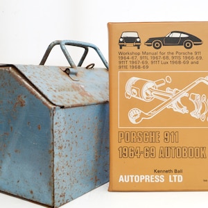 Autobook Porsche Workshop Manual | Porsche 911 Owners Manual | Hardback Book | Birthday Gift | Car Memorabilia | Car Book