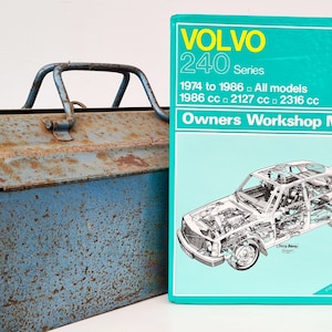 Haynes Volvo Workshop Manual | Volvo 240, 244 & 245 Owners Manual | Hardback Book | Birthday Gift | Car Memorabilia | Volvo Book
