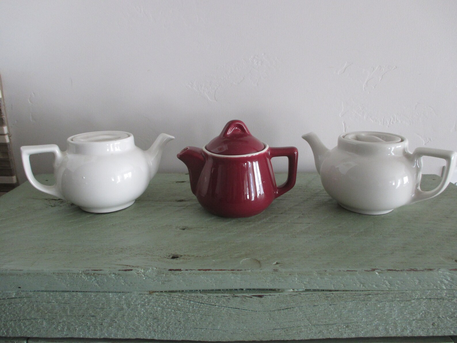 Vintage ceramic teapots Made in USA Burgundy White Small Etsy