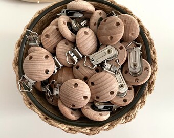 30mm round wooden clip clasp | beech wood clasp | 3-hole wooden clasp | round clip |