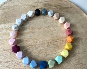 BetterJonny 50 Silikonperlen 14 Mm – 10 Farben, Sechseckig, Mit Aufbewahrungsbox, Für Schmuck & Basteln