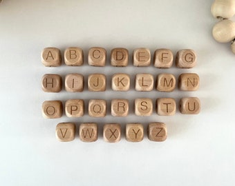 Perle alphabet en bois de hêtre 12mm - Perle lettre en bois sans BPA