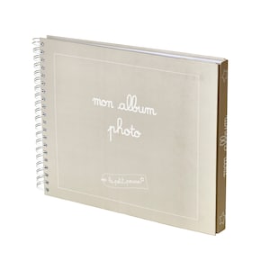 Taupe baby photo album: beautiful baby birth album (0 to 3 years) to personalize using the stickers provided, spiral binding, 64 pages