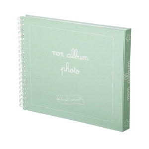 Mint green baby photo album: beautiful baby birth album (0 to 3 years) to personalize using the stickers provided, spiral binding, 64 pages