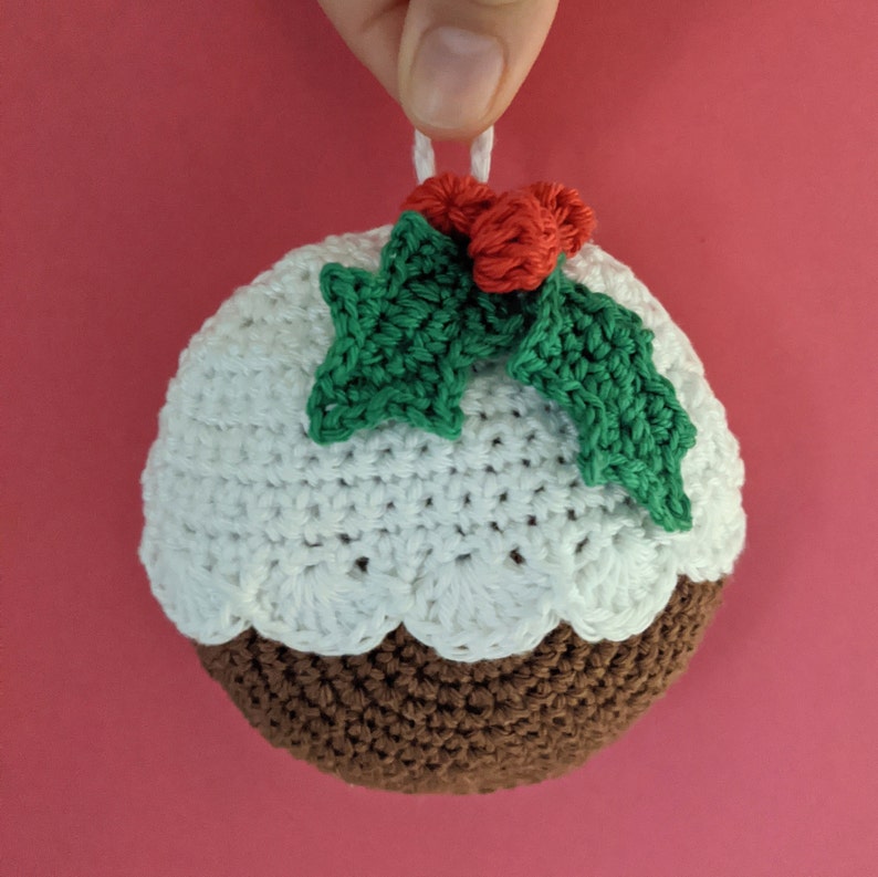 Christmas Pudding Crochet Ornament Pattern, Christmas Pudding Crochet
