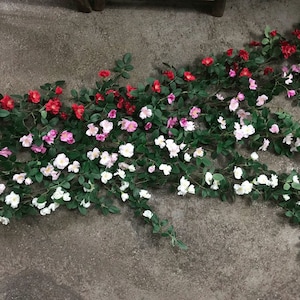 Artificial Rosa with Long Vine, Wall Hanging Small Rose with Leaf, Climbing Flower, for Arch Wreath, Wedding Arrangement, Home Floral Decor