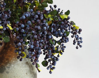 Quality Hanging Berry, Artificial Small Fruit with Leaf, Rustic Holly Decor, Fall Plant Ornament, Wedding Arrangement, Indoor Greenery Craft