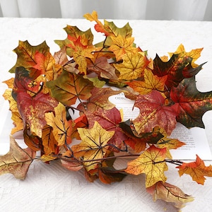Gefälschte Ahornblatt-Rebe, Herbstlaub Rattan, künstliche Blumenhandwerk, Fenster-Blumen-Dekor, für Girlande-Bogen-Tischläufer, Party-Arrangement