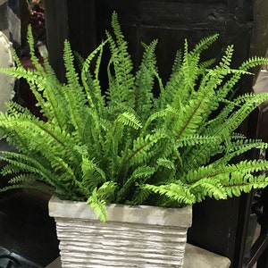Artificial Fern Plant, Realistic Tropical Greenery, Home Floral Ornament, Window Flower Decor, Outdoor Garden Craft, Garland Wreath Grass