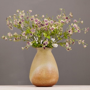 Astrantia Major Flower Stem, Artificial Wildflower with Foliage, Rustic Home Floral Decor, Quality Realistic Spray, Wedding Arrangement Pick