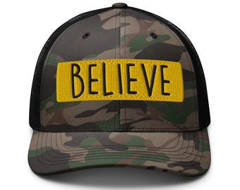 Boné de caminhoneiro Believe Camouflage