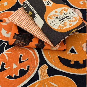 4 Piece Spooktacular Fat Quarter Bundle | Halloween |  Pumpkins | Witches Brew | Bats | Dots | 100% Cotton Quilting Fabric by Free Spirit