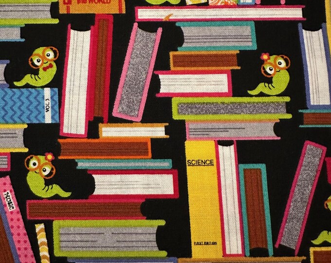 1/2 Yard Bookworm | Books | Cute Worms | Study | OOP | 100% Cotton ...