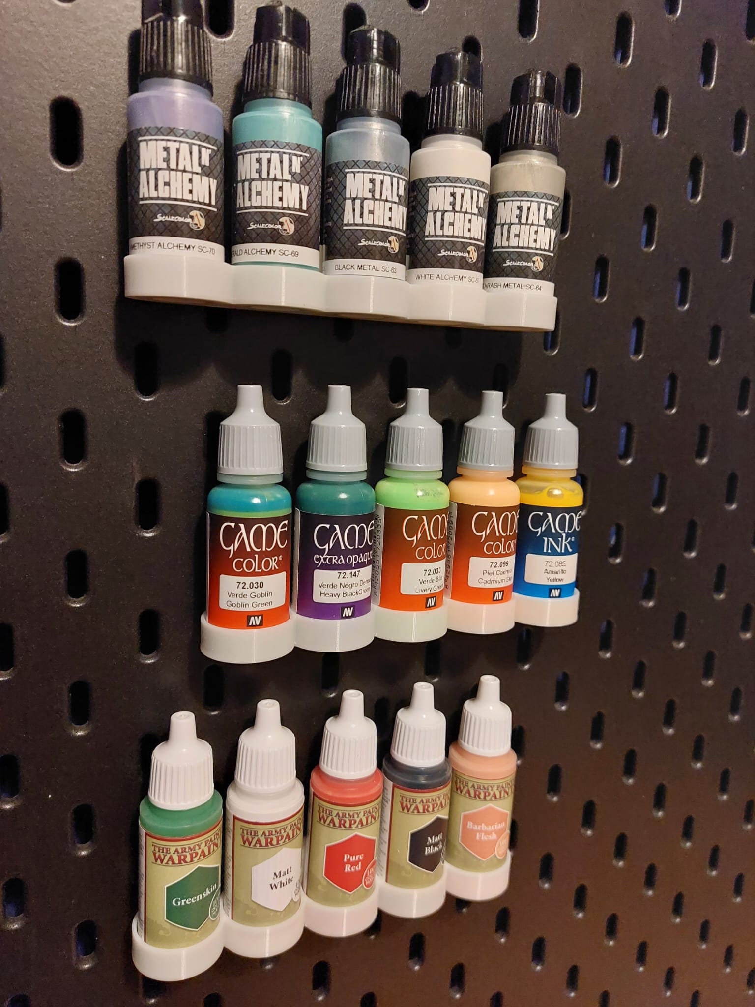 Monument Paints Pro-acryl Ikea Skadis 12 Bottle Rack 