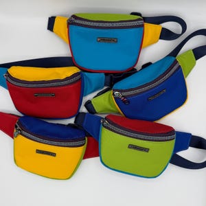Sac banane pour tout-petit fait main - Imperméable et résistant - Unisexe, design coloré, 2-5 ans - Hüfttasche für Kinder, wasserdicht