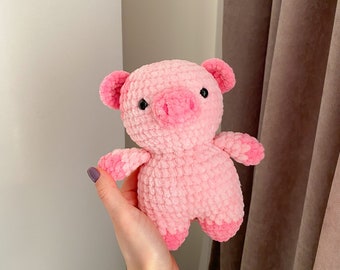 Cute crochet pig amigurumi, soft toy, plush fat pig, pink amigurumi pig, handmade pig toy