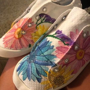 Handpainted Daisy shoes