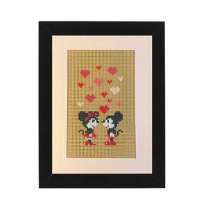 Tarjeta Mickey y Minnie Enamorados Punto de Cruz 5x7