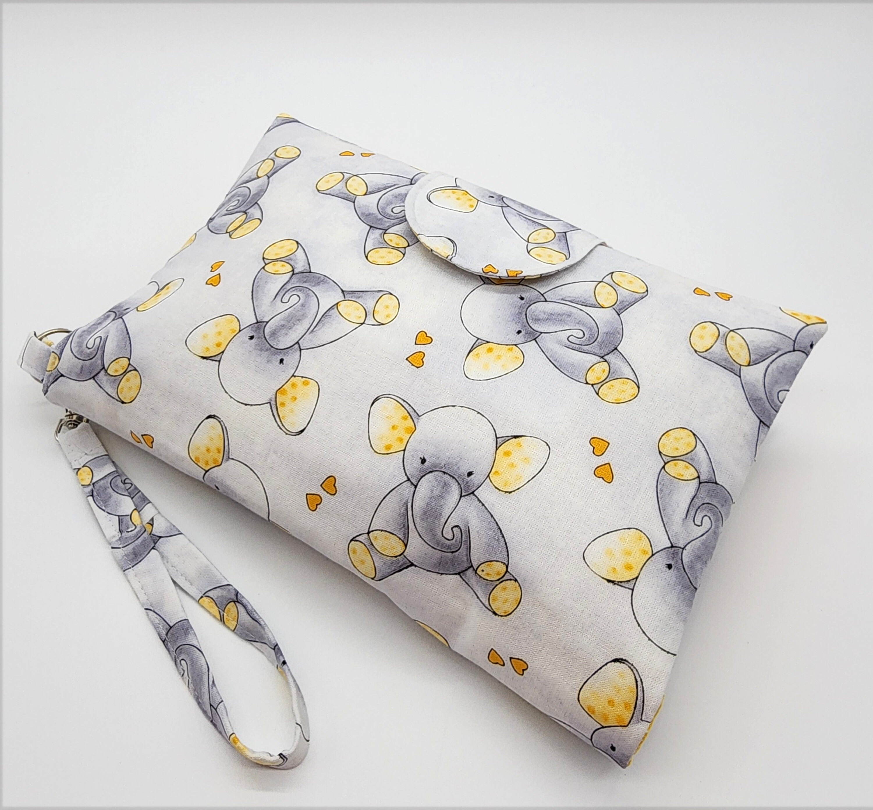 Diaper Wristlet Clutch Nappy and Baby Supplies Organizer Travel Diaper Holder Zipper and Velcro Diaper Carrier Magnetic Closure Etsy