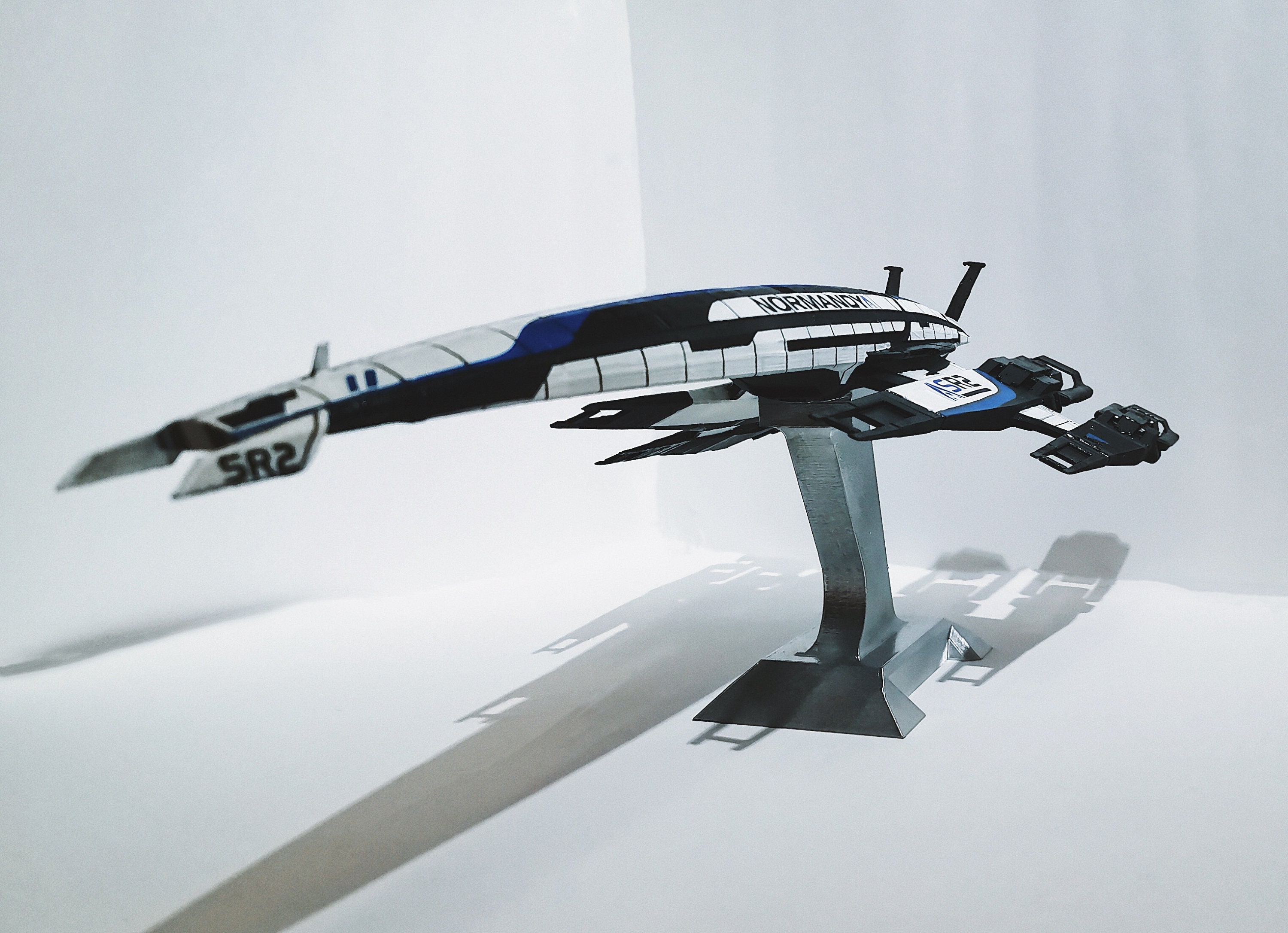 Ship model Normandy SR2 from Mass Effect 3 19 Etsy