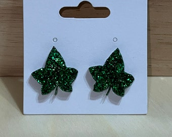 Ivy Glam Stud Earrings