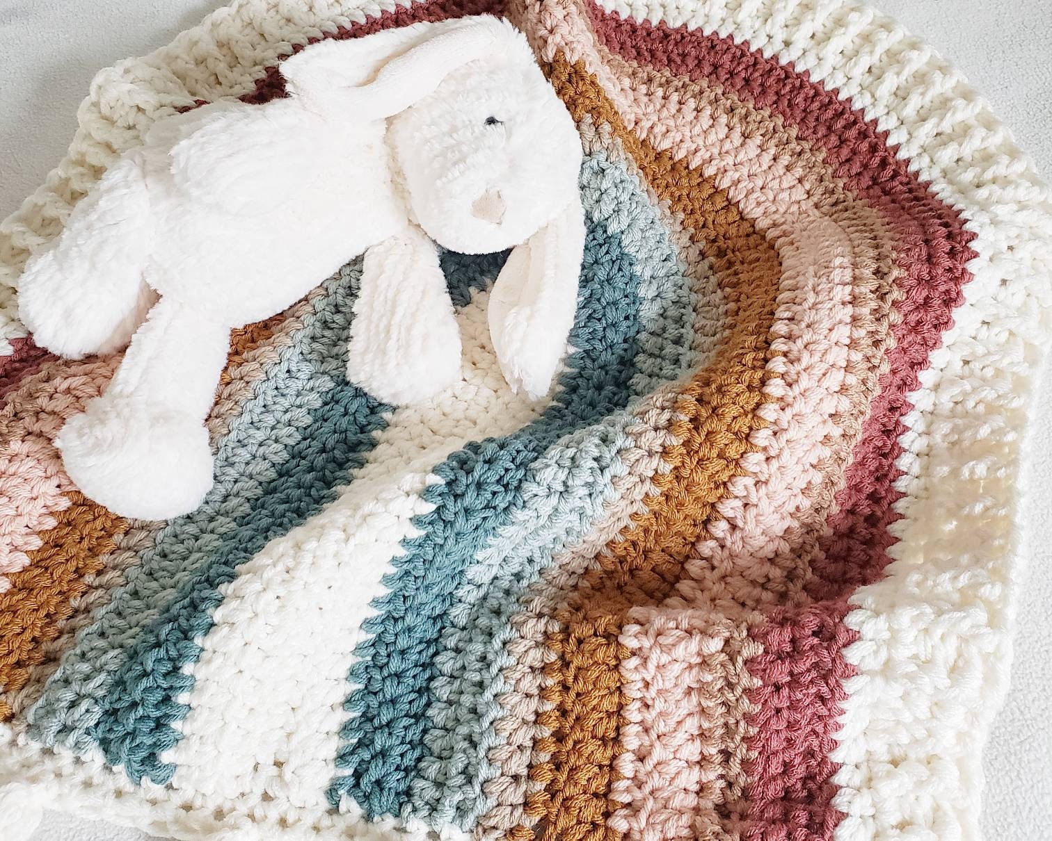 Baby Name Blanket, Custom Boho Style Baby Blanket with Rainbow,  Personalized Rainbow and Heart Blanket, Expecting Mom Gift, Baby Shower Gift  – Giftsparkes