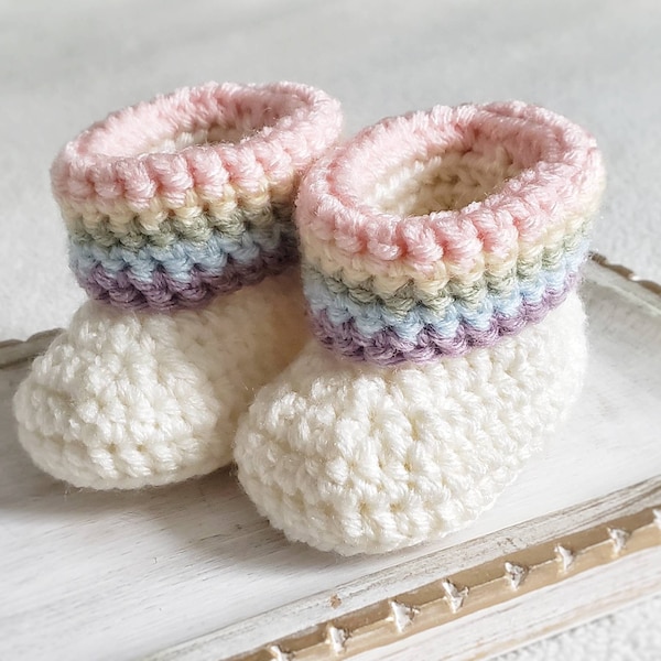 Pastel Rainbow Booties, Crochet Baby Shoes, Rainbow Crib Shoes, Rainbow Baby Girl Clothes, Handmade Knit Baby Shoes, Rainbow Baby Gift Set